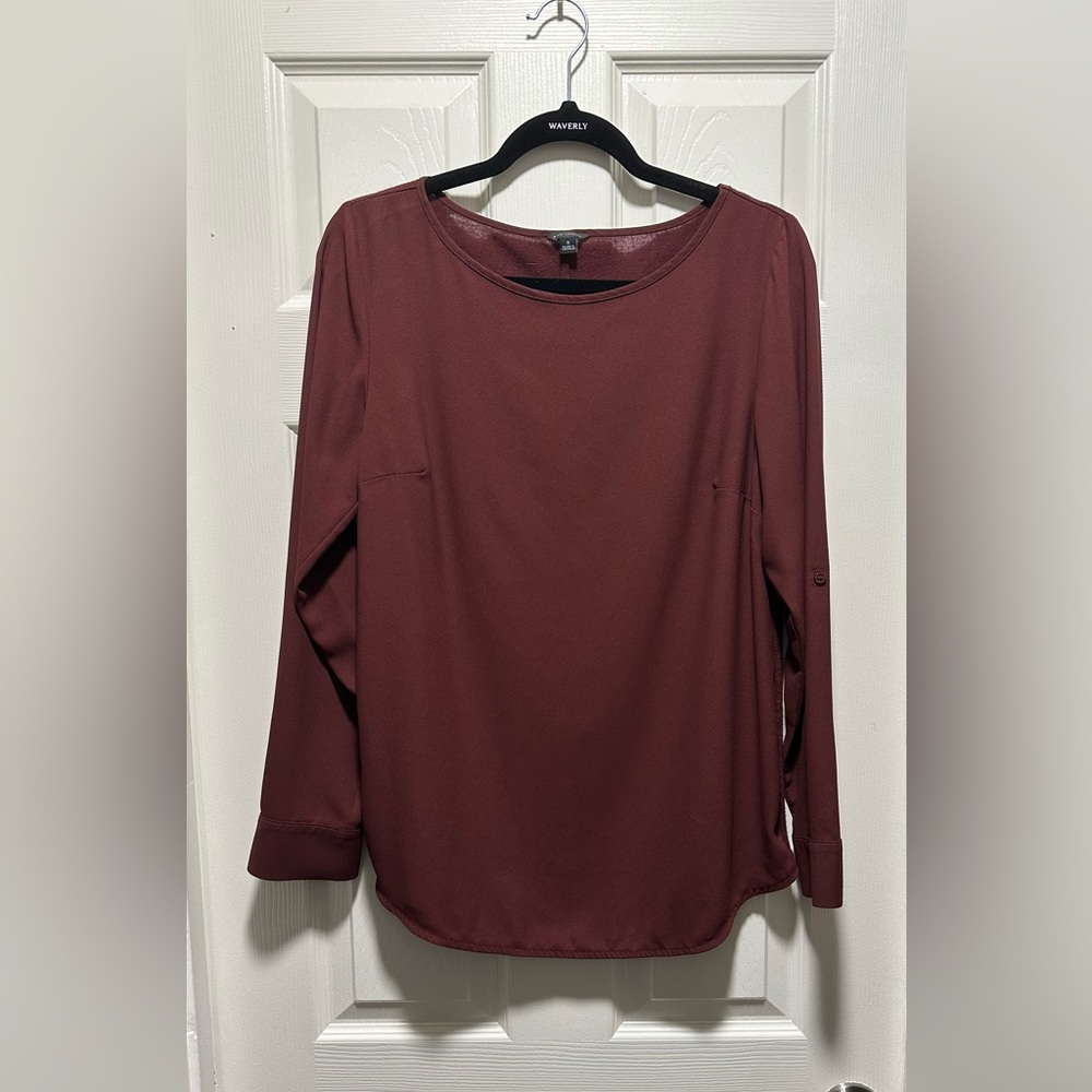 Ann Taylor- l/s- size small